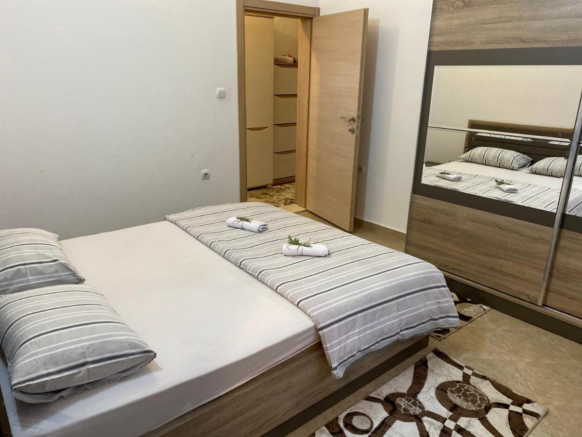 Guest House Pocanic Tivat Exterior photo