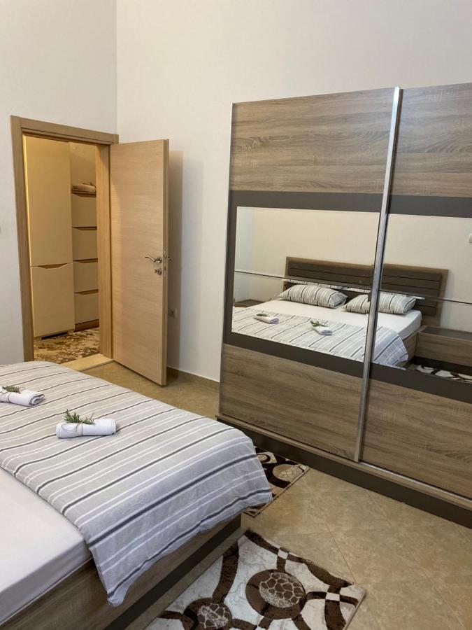 Guest House Pocanic Tivat Exterior photo